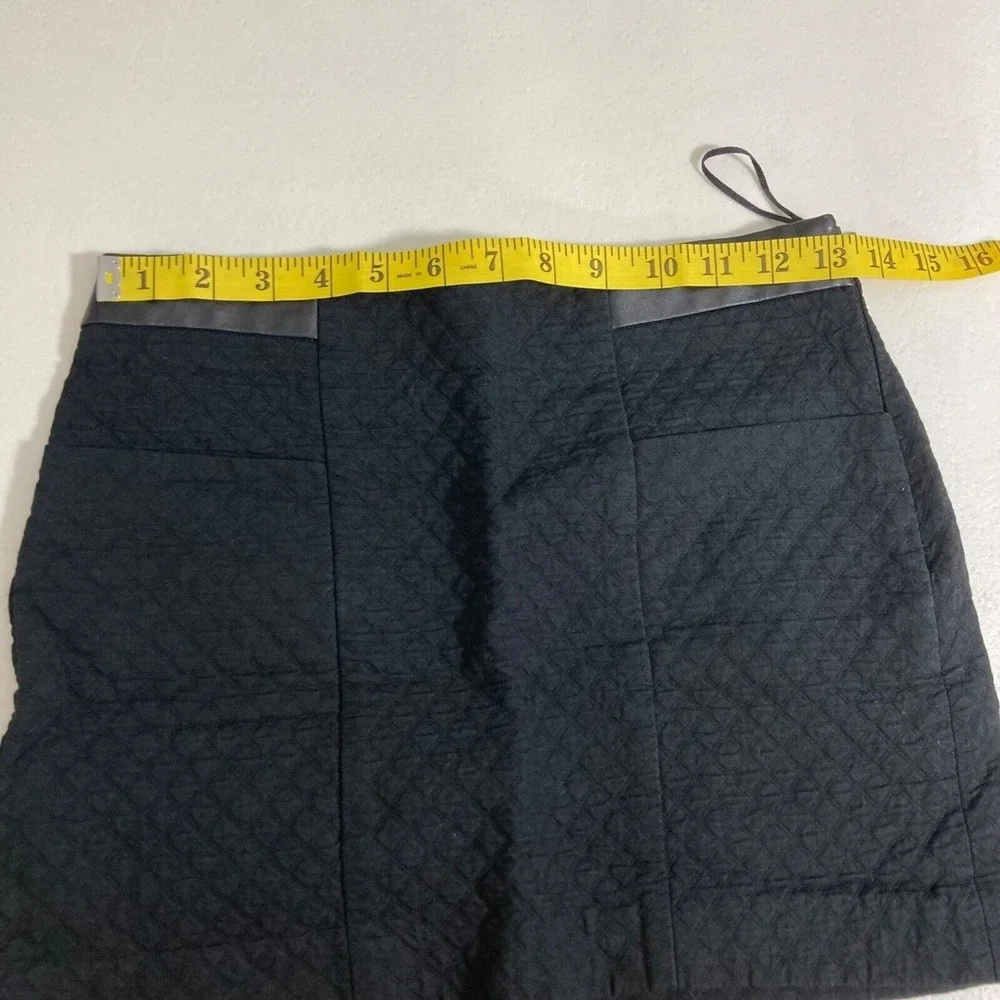 Mango Casual‎ Mini Skirt Womens 2 Black Quilted Faux Leather Trim Pockets